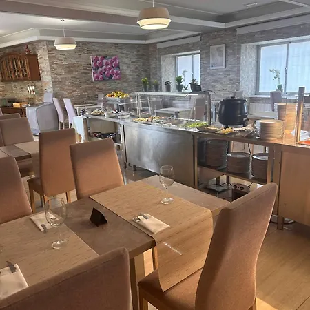 玛利亚海圣母酒店 酒店 诺哈