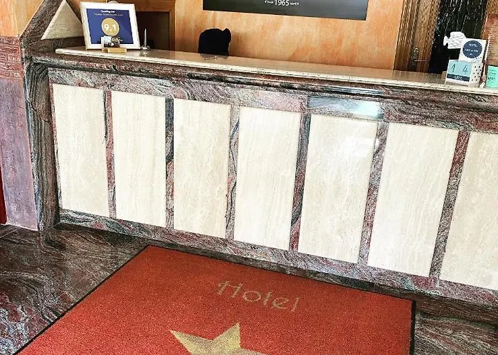 Отель Maria Del Mar