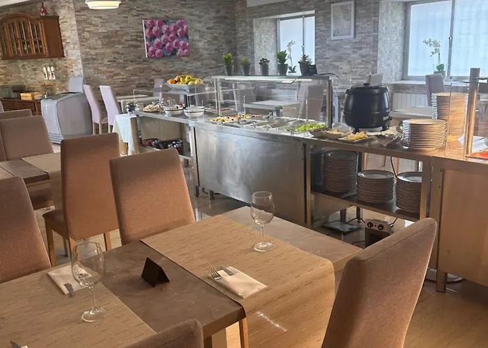 玛利亚海圣母酒店 酒店 诺哈